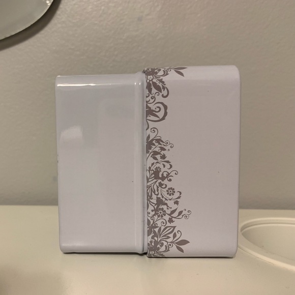 Disney Minnie Mouse Watch - Picture 5 of 5